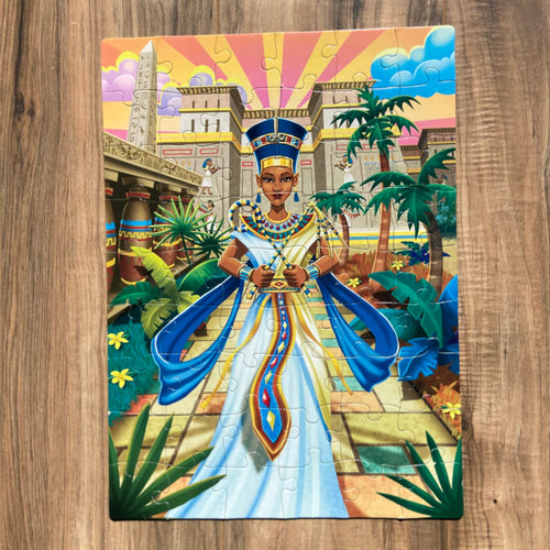 Large Egyptian Queen (12in x 16.5in w/54 Pieces)