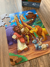 Noah's Ark Kids' Puzzle (10.5in x 14in w/42 pieces)
